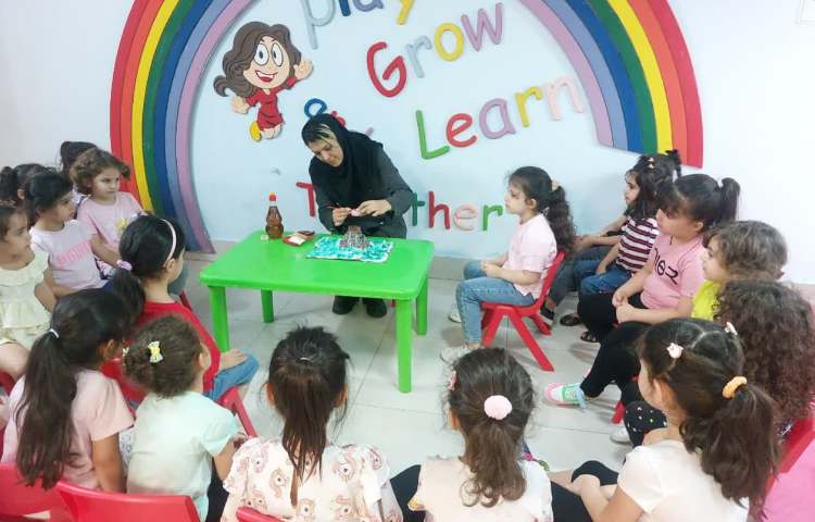 علوم: آزمایش کوه آتشفشان