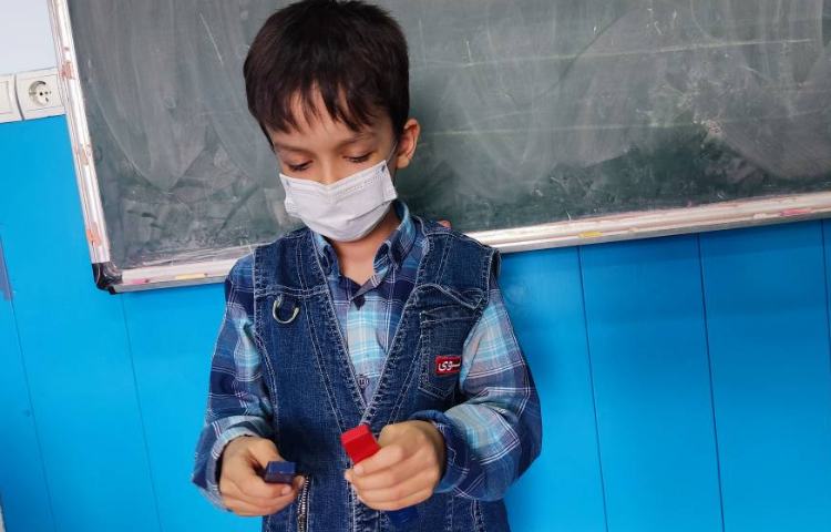 :علوم، آشنایی آهنربا و ذره بین 4