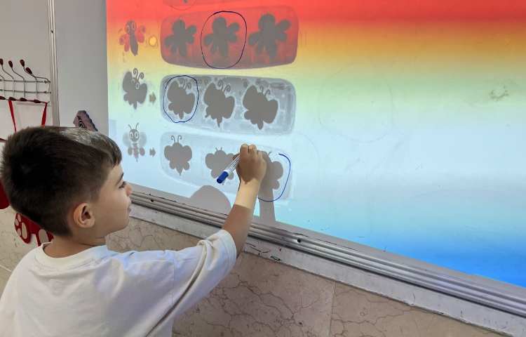 علوم آشنایی بیشتر و مفهومی تر با سایه 1