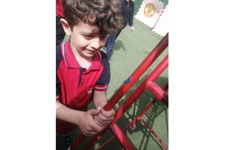 علوم : آهن ربا و چرخش زمین به دور خود و خورشید