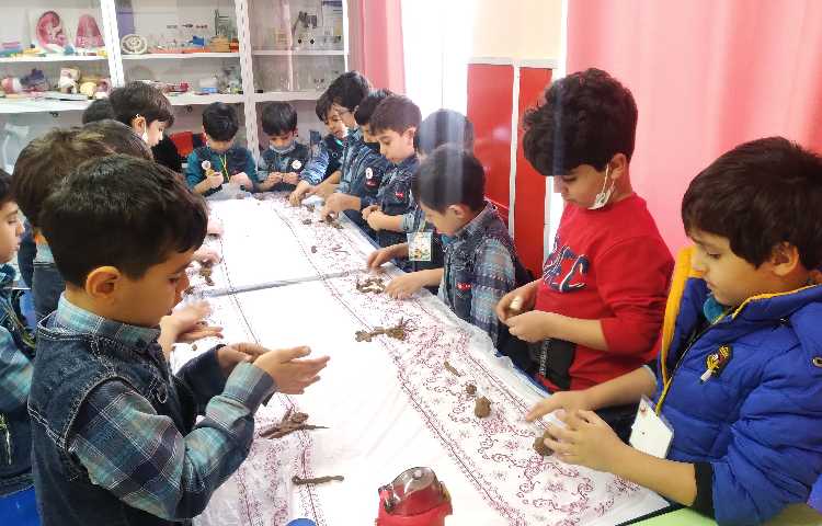 :علوم، بازی با خاک و ساخت وسیله مورد علاقه 3