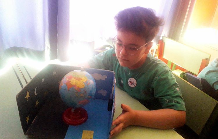 :علوم با موضوع پیدایش شب و روز 1