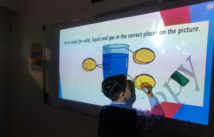 علوم به زبان انگلیسی