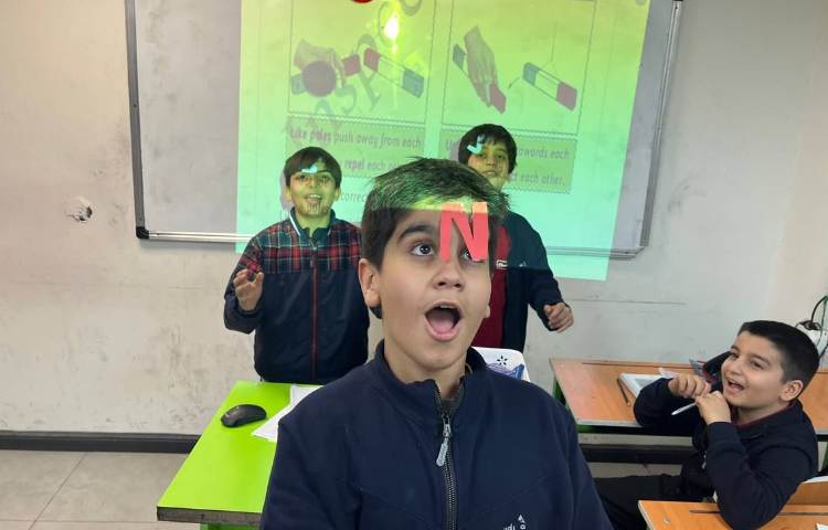 علوم به زبان انگلیسی