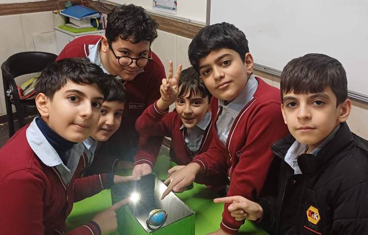 علوم تدریس پیدایش شب و روز 1