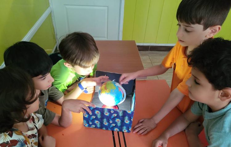 : علوم، تشکیل شب و روز 1