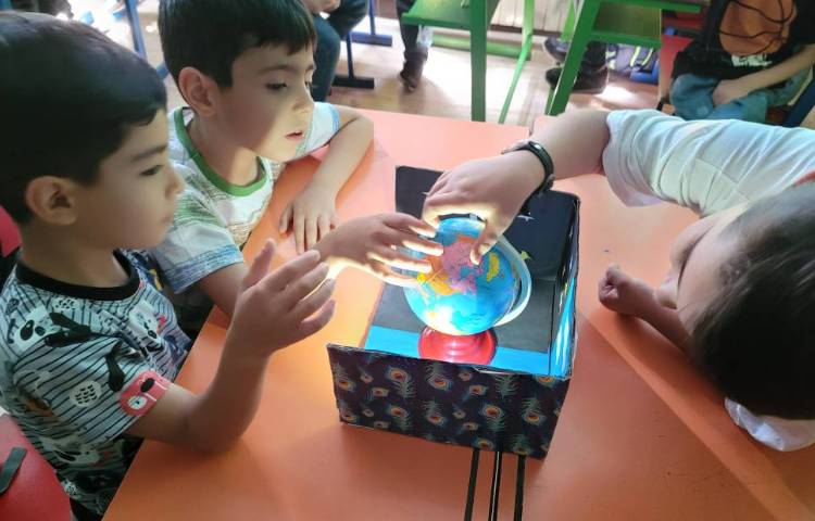 : علوم، تشکیل شب و روز 4