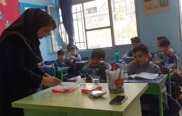 علوم (حالتهای مختلف مواد،تبدیل جامد به مایع و مایع به جامد) 3