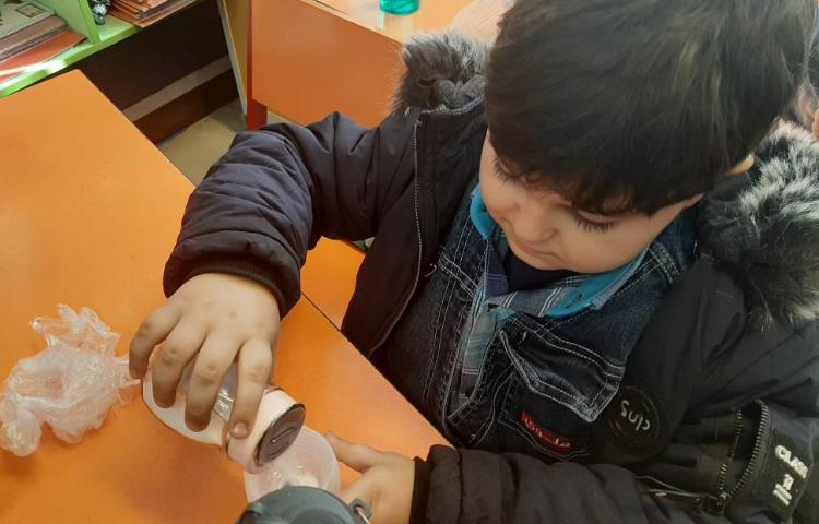 :علوم، درس 8 آزمایش ص 89 کتاب علوی 4