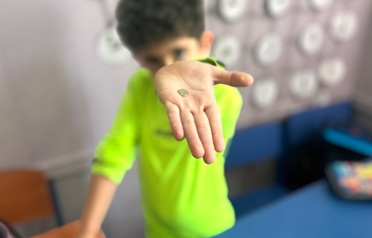 علوم ، شناخت انواع آهنربا 4