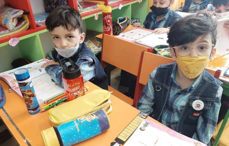 : علوم فصل اول، کلاس توت فرنگی 6