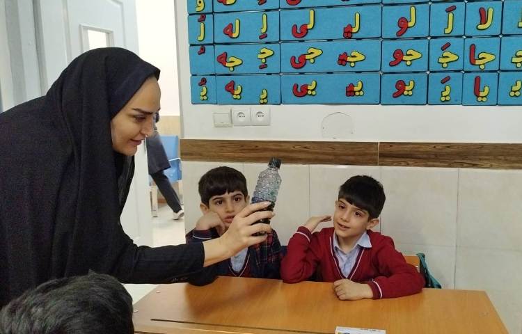 علوم فعالیت با برگ و فعالیت گوی رنگی 4