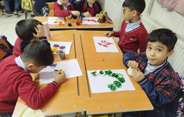 علوم فعالیت چکه های رنگی 1