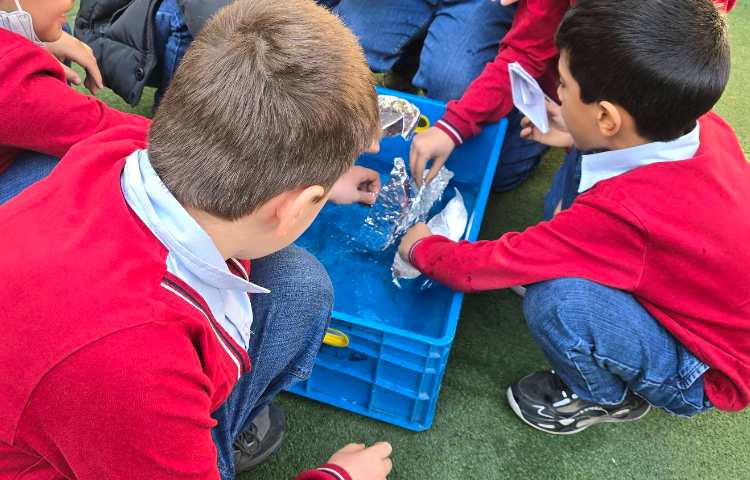 علوم -مبحث: آشنایی با اثرات نیرو و انجام فعالیت کتاب درسی 11