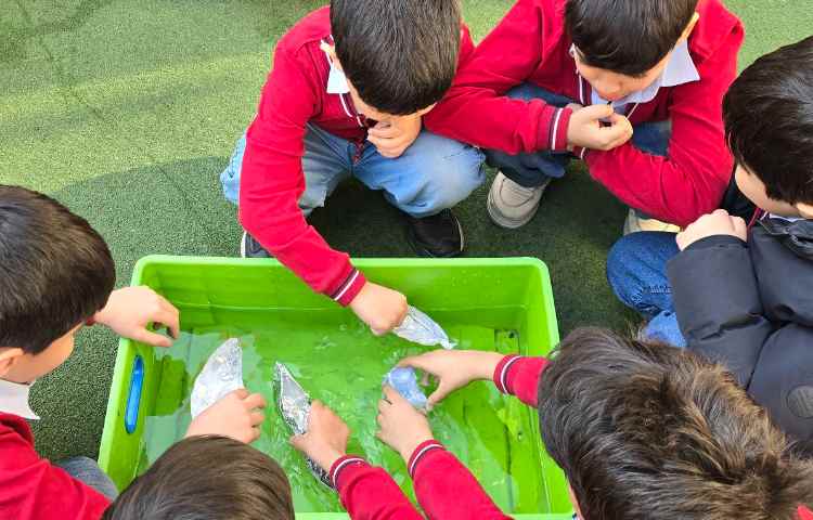 علوم -مبحث: آشنایی با اثرات نیرو و انجام فعالیت کتاب درسی 8