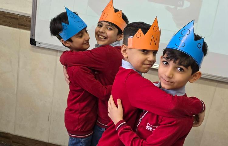 علوم -مبحث: آشنایی با قطب‌های آهنربا 1