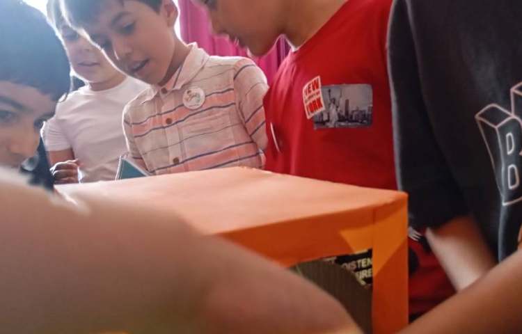 علوم مبحث منبع نور و تشکیل سایه ها 1