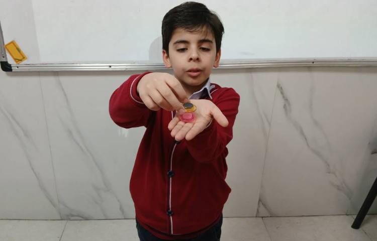 علوم_ مبحث نیرو(قطب‌های آهن ربا و ویژگی آن‌ها) 7