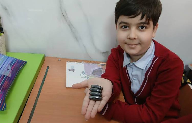 علوم_ مبحث نیرو(قطب‌های آهن ربا و ویژگی آن‌ها) 8