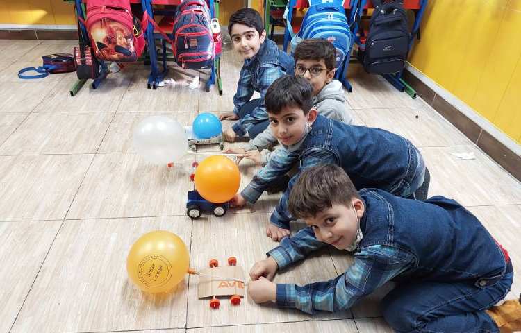 :علوم، مسابقه ماشین های بادکنکی مربوط به درس 7 2