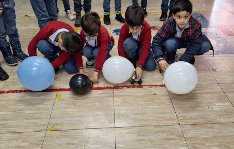 علوم، مسابقه ماشین های بادی 3