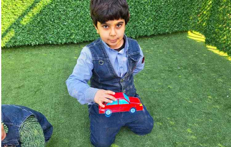 علوم، مسابقه ماشین های بادی 4