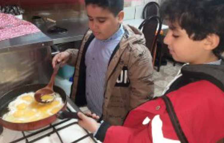 علوم ، مشاهده‌ی مواد رسانا و نارسانای گرمایی 3