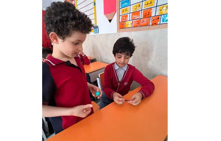 علوم معرفی آهنربا و بازی دارت مگنتی و تلفیق با درس ریاضی 5