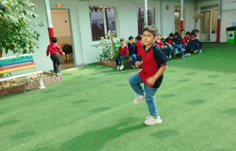 علوم موضوع درس؛ سایه ها 1