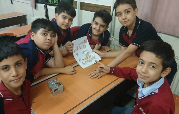 علوم_ واکنش شیمیایی زردچوبه و جوش‌شیرین 1