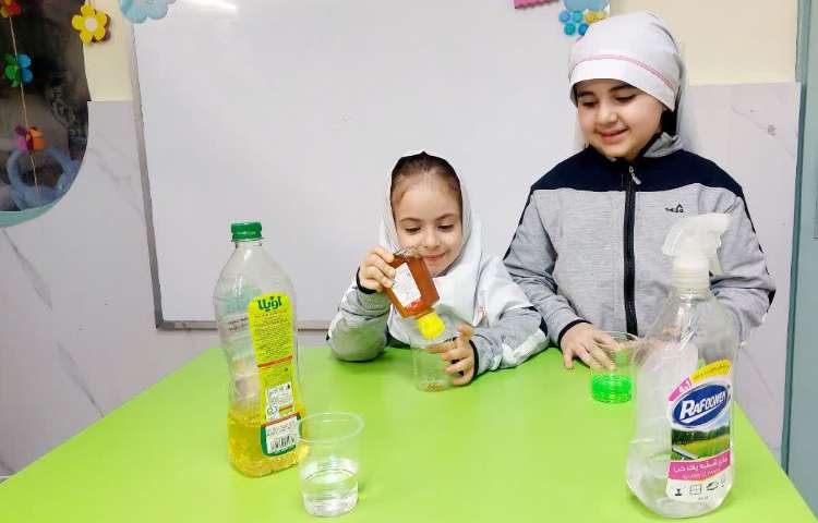 علوم و دانشمند کوچک 4