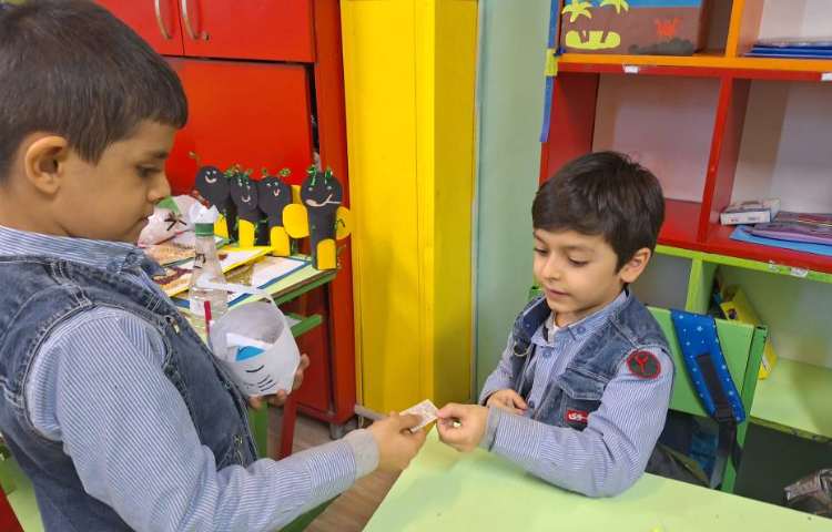 علوم کاردستی با وسایل بازیافتی 2