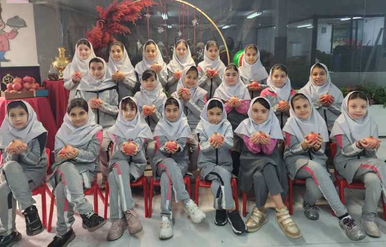 عمرتون صد شب یلدا 12