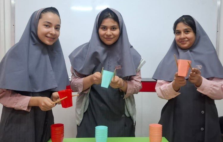 عمومی