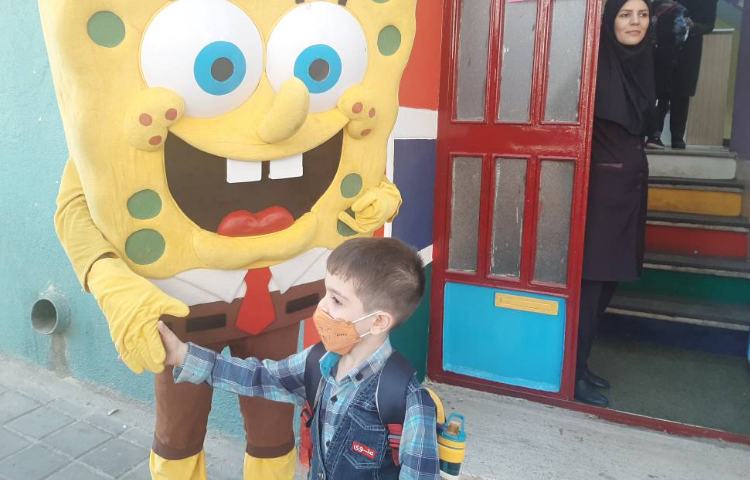 :عکسهای روز کودک و اهدای هدایا 1