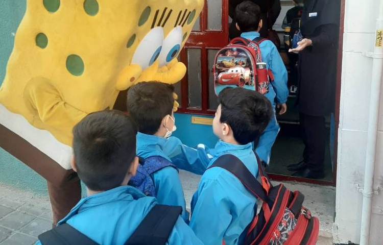 :عکسهای روز کودک و اهدای هدایا 5