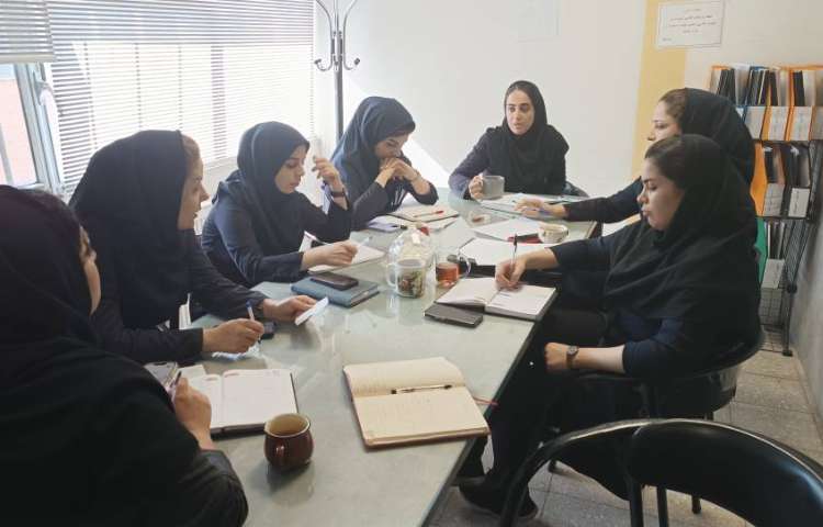 عکس از جلسات داخلی 2