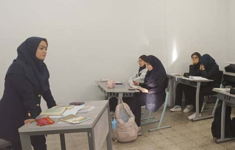 عکس از کلاسهای درسی 4