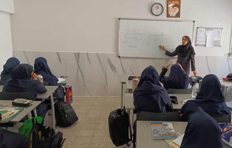 عکس از کلاس های درسی 1