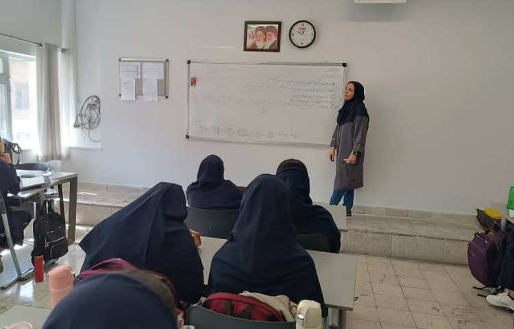 عکس از کلاس های درسی 3