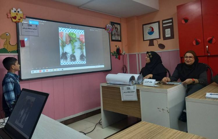 :عکس های اختتامیه ی پژوهش، پایه سوم 6