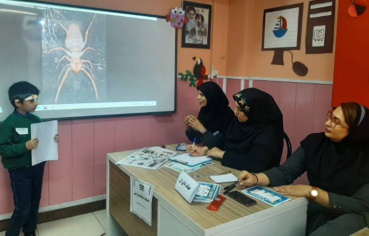 :عکس های اختتامیه ی پژوهش، پایه سوم 7