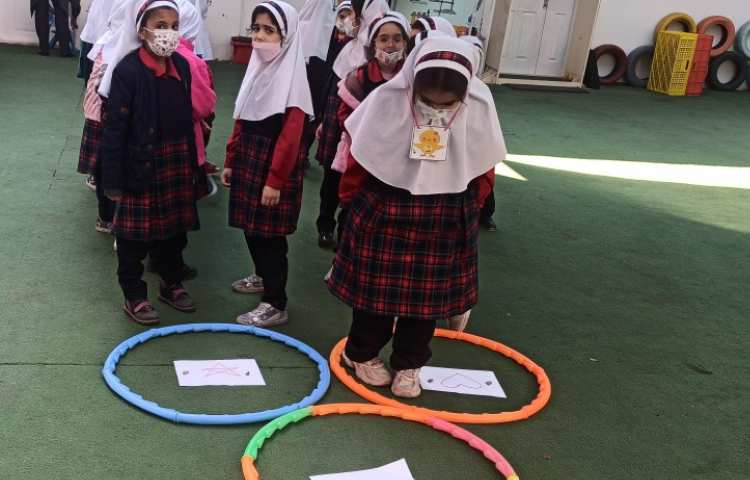 عکس و ویدئو Maths Class 4