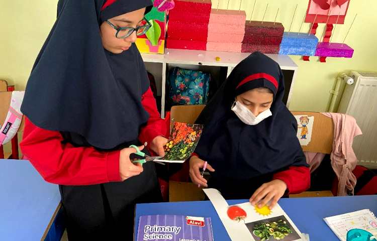 عکس science English class 2