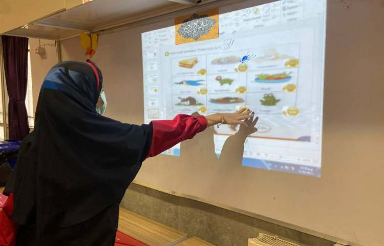 عکس practicing speaking 3