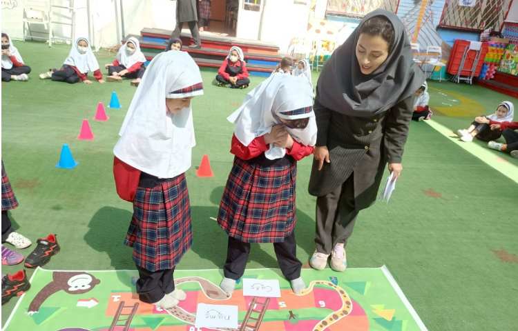 عکس reviewing jolly phonics 3