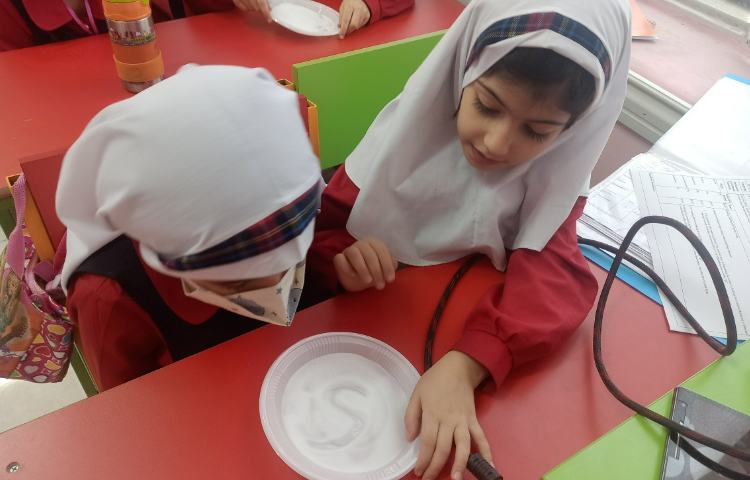 عکسteaching letter Tt 3