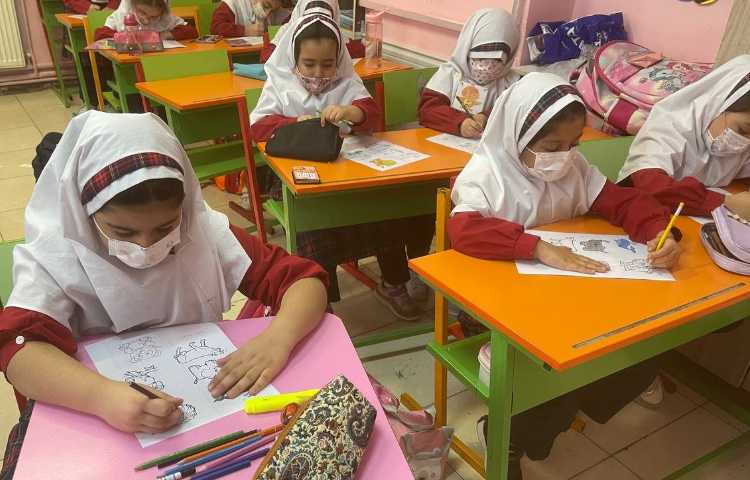 عکس General English Class 3