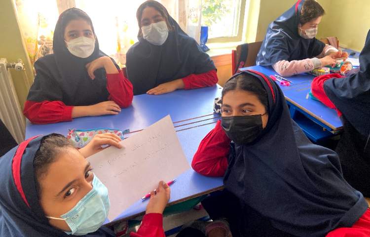 عکس General English Class 4