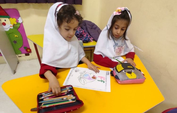 عکس General English Class 4
